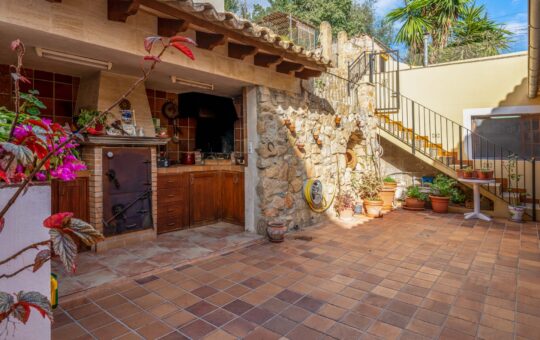 Townhouse on the outskirts of Andratx with stunning mountain views - Outdoor kitchen