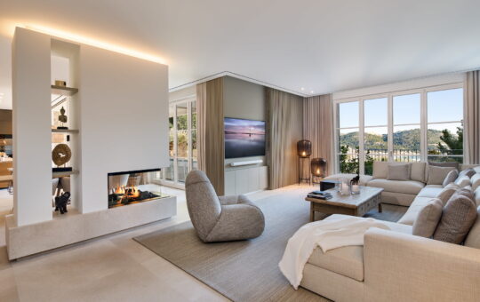 Luxurious new build villa with port views in Puerto de Andratx - Living room