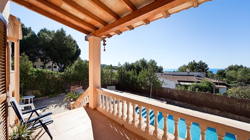 Mediterrane Villa mit Meerblick - Bild
