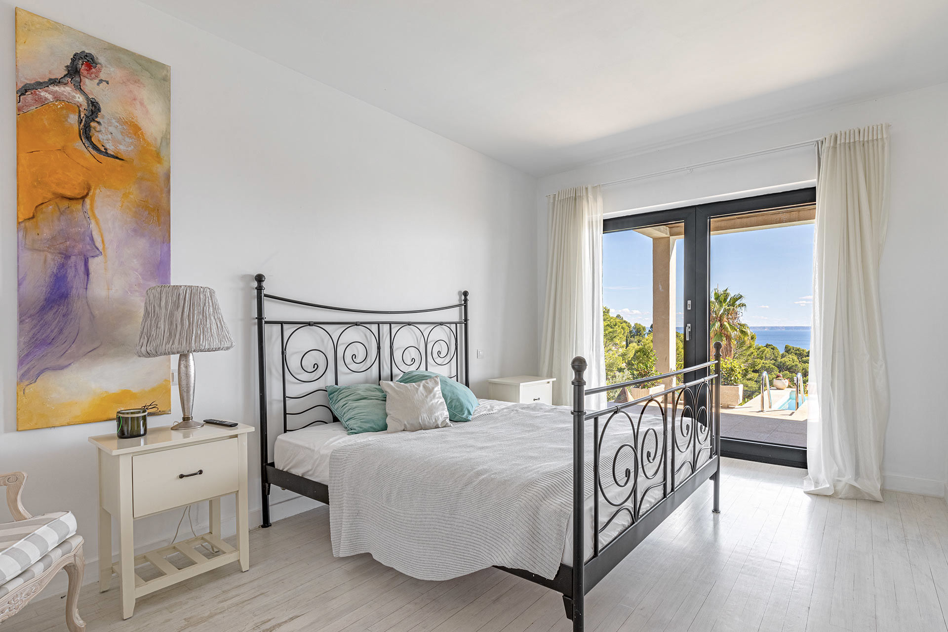 Moderne Villa mit Meerblick in Costa d’en Blanes - Schlafzimmer 2 in der zweiten Etage