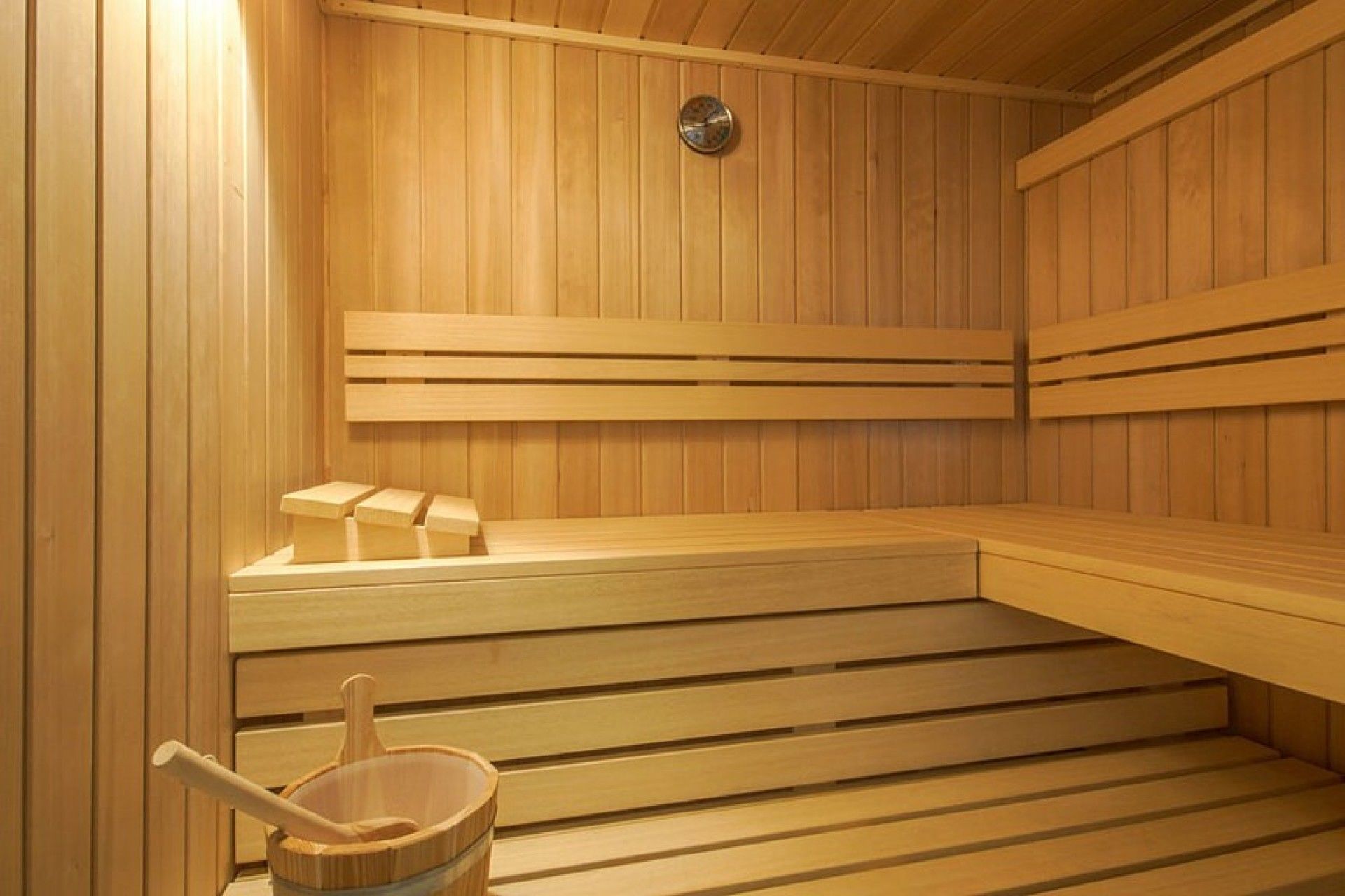 Outstanding modern villa in first sea line - Sauna