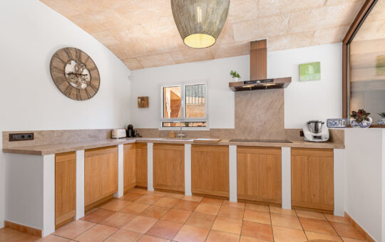 Mediterrane Villa mit Pool in Santa Ponsa - Neue Einbauküche