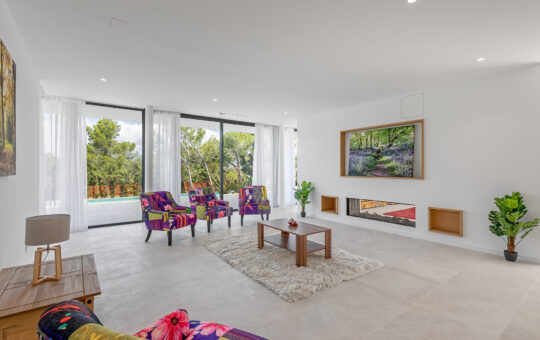 Luxury new built villa in Nova Santa Ponsa - TV-Room