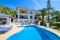 Spacious 4 bedroom villa with sun terraces, pool, and panoramic sea views - Titelbild