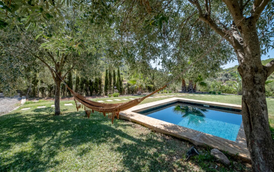 Charming completely renovated finca in a picturesque natural landscape - Magnificent Mediterranean garden