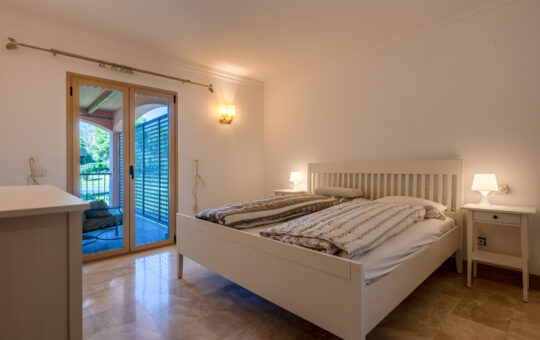 Mediterranes Appartement in gepflegter Residenz - Schlafzimmer 1
