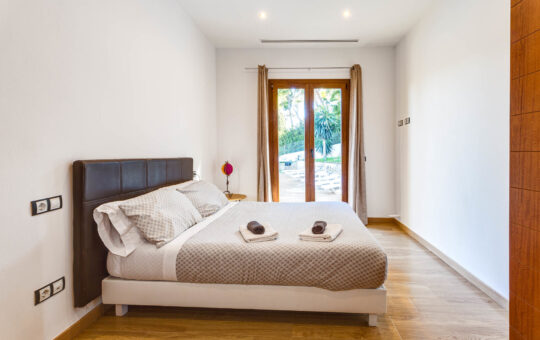 Fantastic villa with holiday rental licence in Palmanova - Bedroom 2