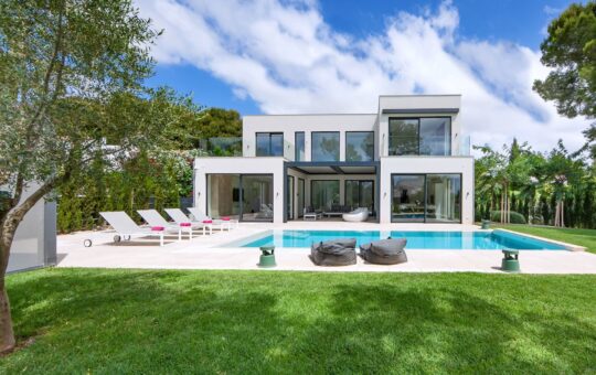 Modern new build villa in Sol de Mallorca with sea views - Villa in Sol de Mallorca