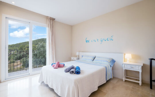 Beautiful family villa in the quiet village of Es Capdellà with holiday rental licence - Bedroom 1