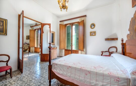 Historical town house for rehabilitation in the heart of Andratx - Bedroom 2