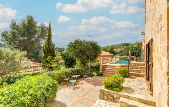 Traditionelle Villa in wunderschöner Lage mit Blick auf die Bucht von Palma - Garten und terrasse