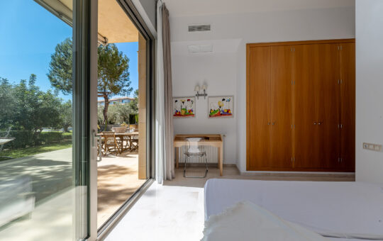 Großzügiges Gartenappartement in Sol de Mallorca - Schlafzimmer 1