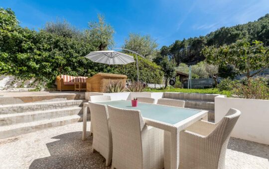 Charming village house in the heart of S'Arraco - Terrace with dining area