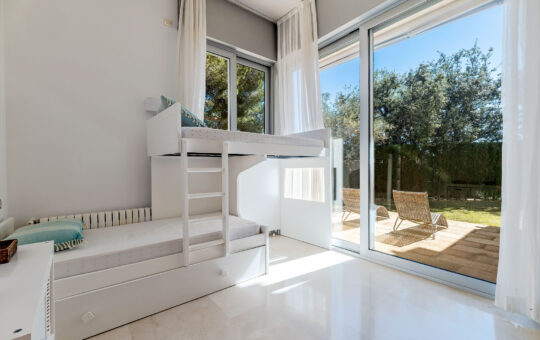 Spacious garden apartment in Sol de Mallorca - Bedroom 2