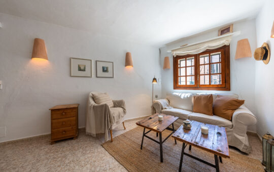 Fully renovated charming village house with beautiful views - Living area