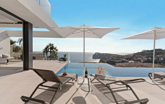 Neuerbaute Luxusvilla mit wunderschönem Meerblick, Puerto de Andratx
