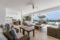 Exklusive Residenz mit Panoramablick auf das Meer und privatem Tennisplatz - Aussen-Lounge