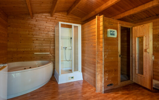 Traditionelle Villa in Lauflage zum Hafen - Sauna