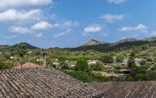 Spacious town house with lots of atmosphere in the heart of S'Arraco - Magnificent panoramic view