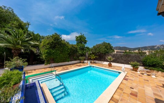 Traditional villa within walking distance to the port - View