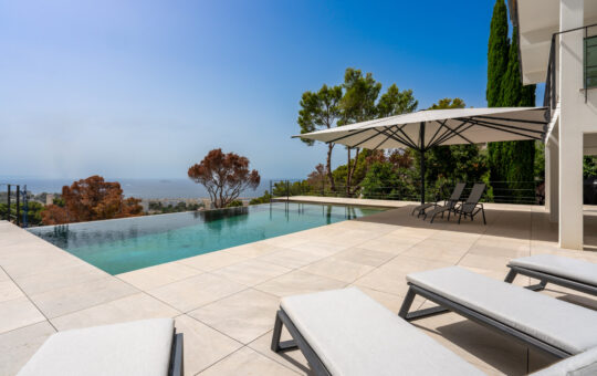 Unique sea view villa in a prestigious location - Sun terrace
