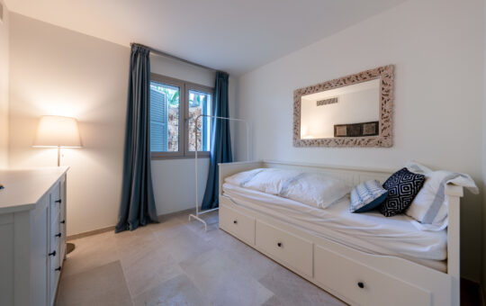 Exclusive villa with sea views in Portals Nous - Bedroom V