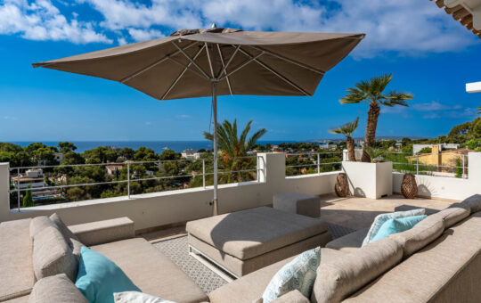 Exclusive villa with sea views in Portals Nous - Terrace